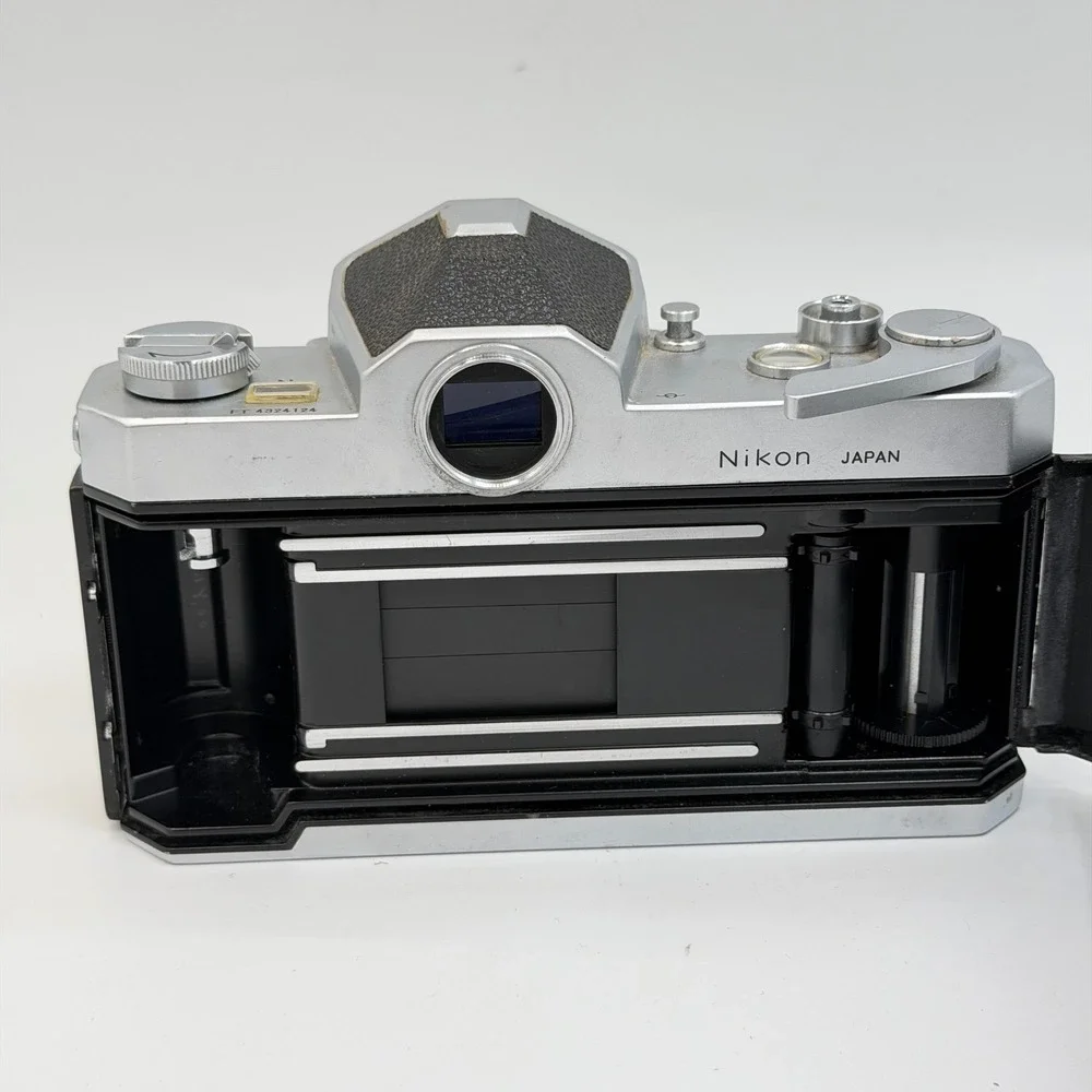Nikon Nikkormat FTN 35mm SLR Film Camera Body Silver Black FTN 4324124 Japan